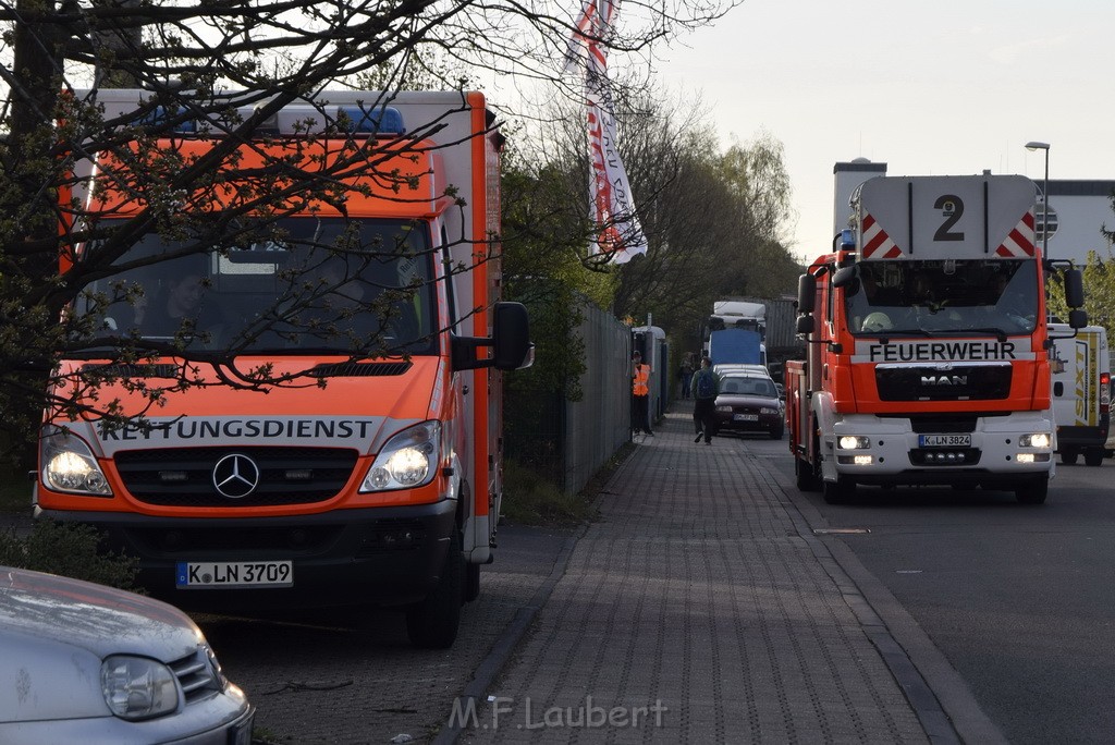 Feuer Remondis Koeln Rodenkirchen P04.JPG - Miklos Laubert